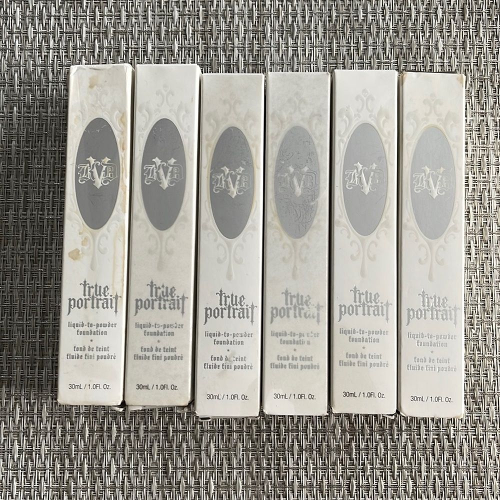 KatVonD True Portrait Liquid To Powder Foundation